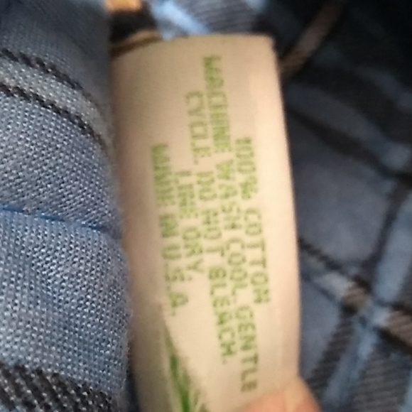 LAST DROP! Like New Vera Bradley Paisley Print Tote - Picture 13 of 13